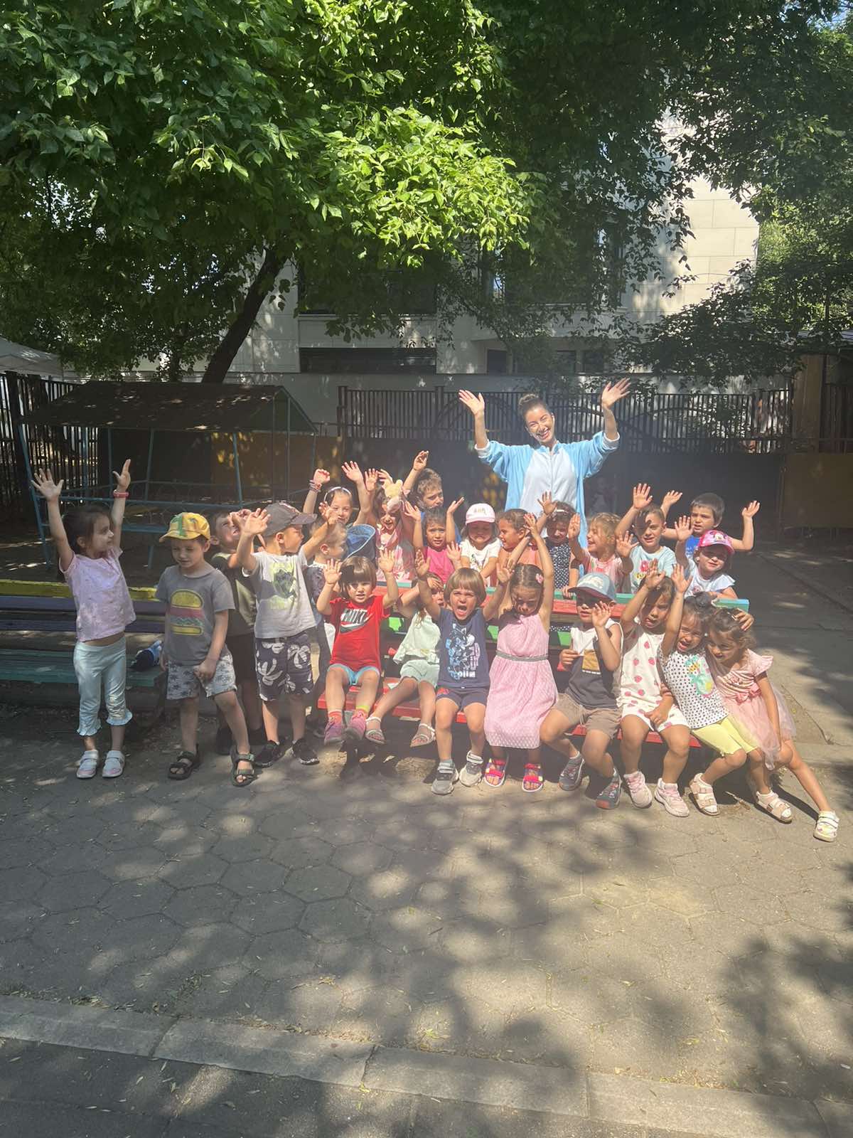 img 70b4fbb3d41225f584406beabc01b34b v