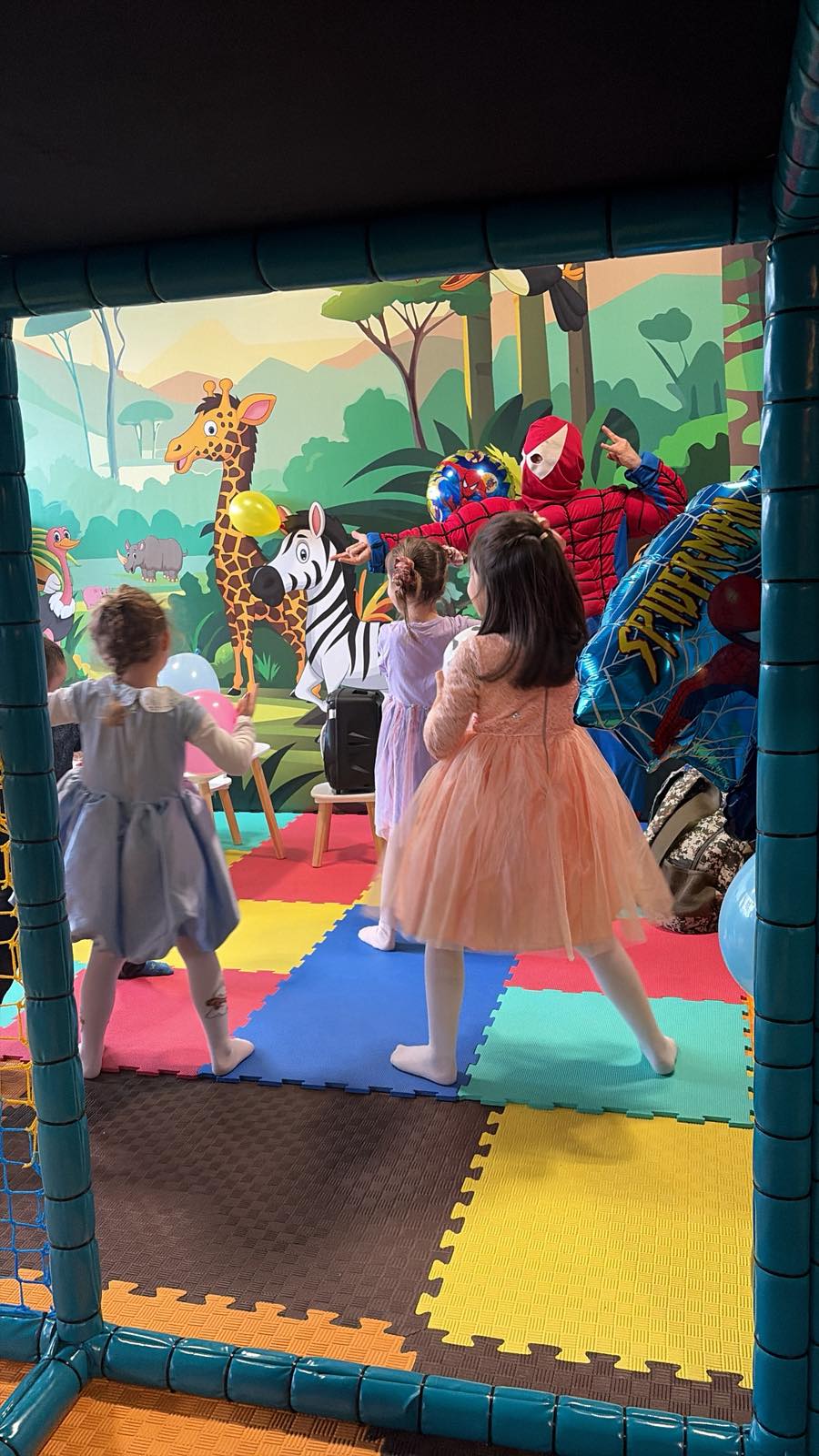 img 049762456c111490e01cb1de5d6fa82b v