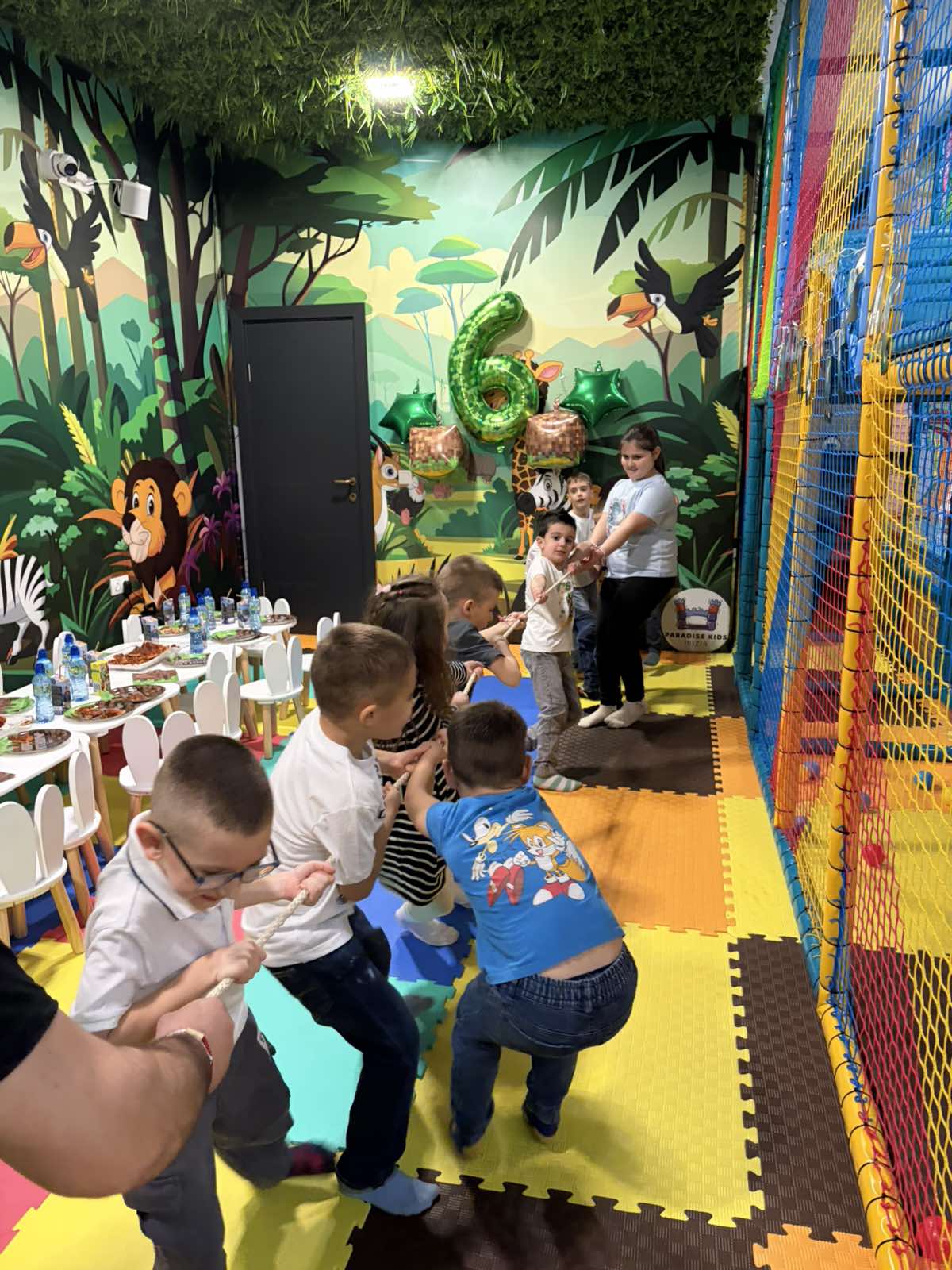 img b8cc02ab8221a3184444e4ef74d5bff1 v