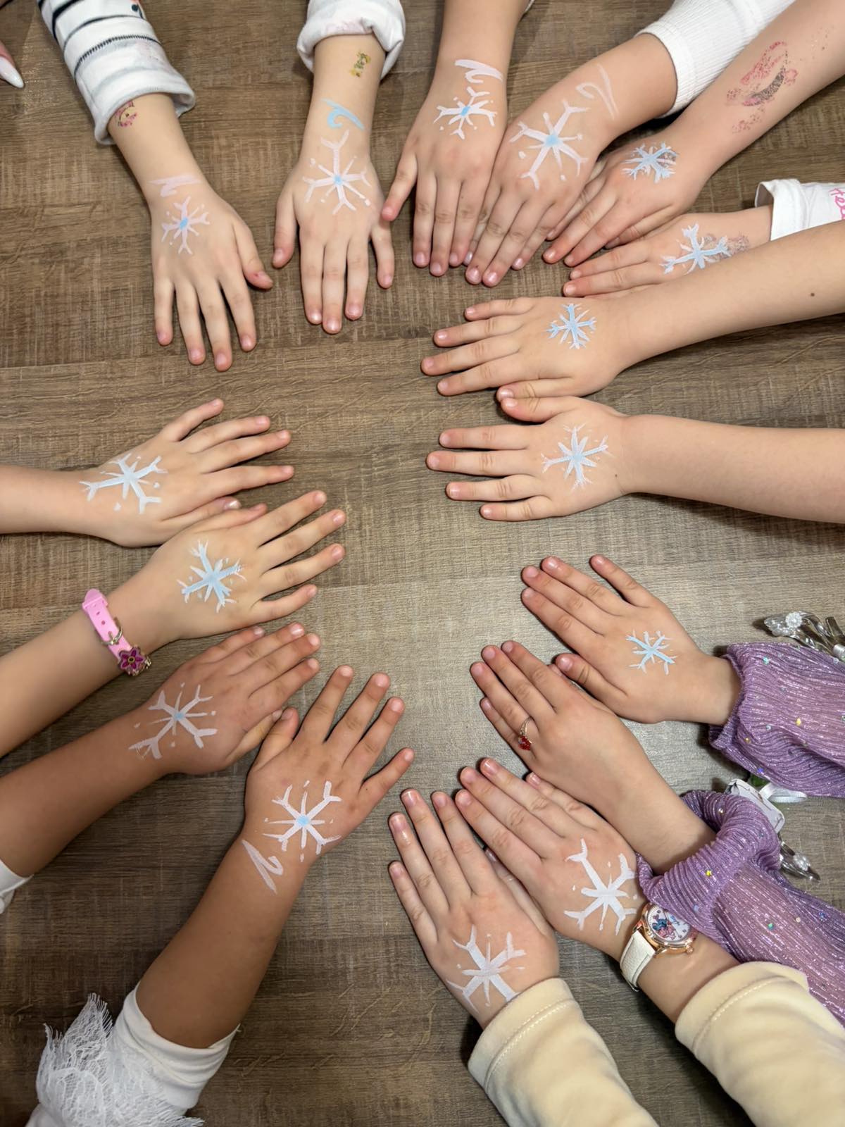 img cee4a158c41bff70e4a94c3d019a8519 v